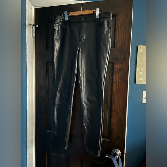 RW&CO faux-leather pants - US 31 - Picture 3 of 5